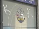 Atto vandalico contro sede provinciale della Lega: l'autore ripulisce le vetrine. Montani: “Non sarà denunciato”