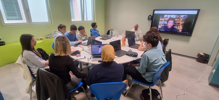 Il Liceo Cavalieri in finale al Torneo nazionale di dibattito “Palestra di Botta&Risposta” Il Liceo Cavalieri in finale al Torneo nazionale di dibattito “Palestra di Botta&Risposta”