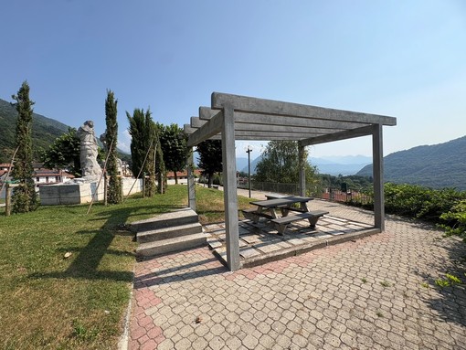 Casale Corte Cerro, riapre il rinnovato Parco delle Rimembranze