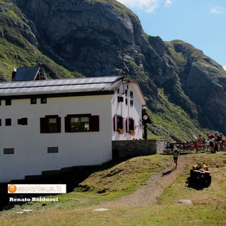 Sicurezza in montagna, ecco 72 defibrillatori per i rifugi alpini, anche in Valle Formazza