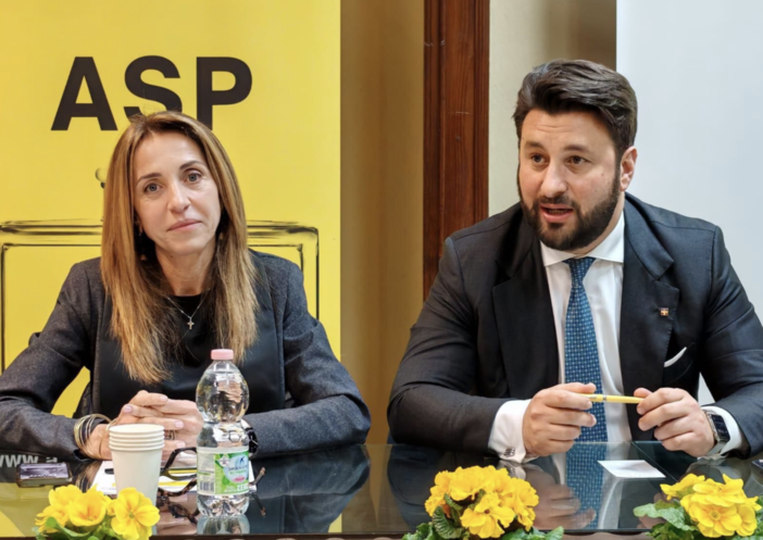 Gli assessori regionali di Fratelli d'Italia chiedono il ritiro di Diario Amico Gli assessori regionali di Fratelli d'Italia chiedono il ritiro di Diario Amico