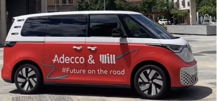 A Domodossola arriva il van di Adecco, la filiale mobile pronta a presentare le opportunità di lavoro sul territorio A Domodossola arriva il van di Adecco, la filiale mobile pronta a presentare le opportunità di lavoro sul territorio