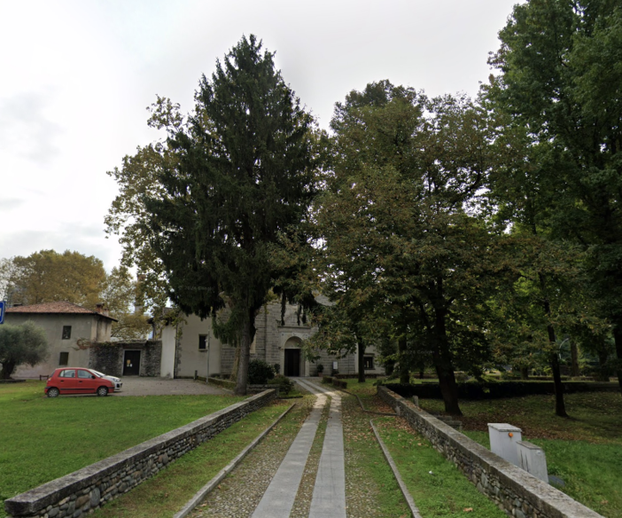 Rapina a Pallanza: arrestati due giovani di 20 e 25 anni Rapina a Pallanza: arrestati due giovani di 20 e 25 anni