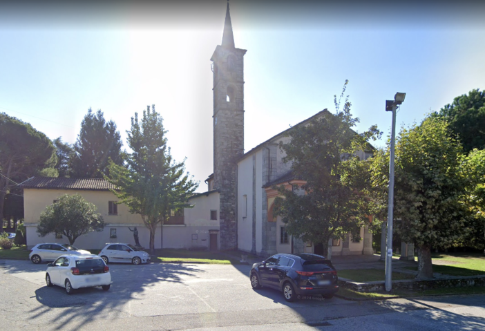 Addio a don Claudio Stucchi, storico parroco di Renco: aveva 94 anni