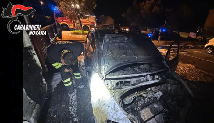 Incendia l'auto dell'ex compagna a Gozzano, arrestato un 27enne di Ornavasso Incendia l'auto dell'ex compagna a Gozzano, arrestato un 27enne di Ornavasso