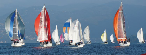 Cinquanta barche sul Lago Maggiore per il Raduno "Camicie Rosse Garibaldine" Cinquanta barche sul Lago Maggiore per il Raduno "Camicie Rosse Garibaldine"