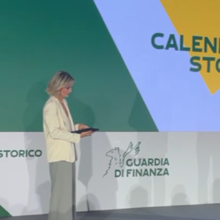 Presentato il Calendario 2026 della Guardia di finanza: “Tre colori, un mondo” Presentato il Calendario 2026 della Guardia di finanza: “Tre colori, un mondo”