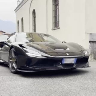 Ferrari, Rolex e 346 mila euro in contanti: sequestro per frode fiscale a un ristoratore e suo fratello VIDEO