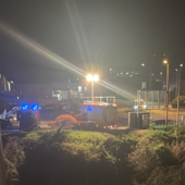 Auto finisce in un canale a Casale Corte Cerro