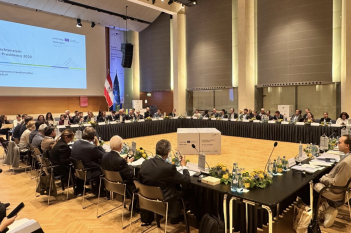 Le Alpi siano riconosciute come aree economicamente fragili dall’Europa Le Alpi siano riconosciute come aree economicamente fragili dall’Europa