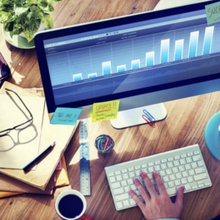Strumenti digitali essenziali per architetti e designer freelance