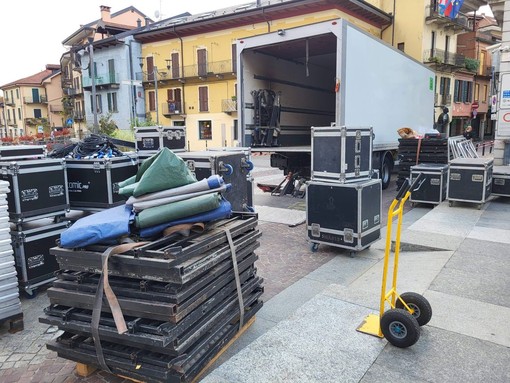 Omegna si prepara alla festa di San Vito: domani l'inaugurazione Omegna si prepara alla festa di San Vito: domani l'inaugurazione