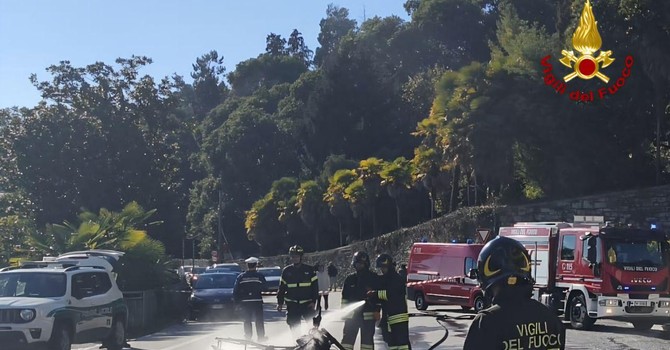 Incidente sulla statale 34, grave un motociclista