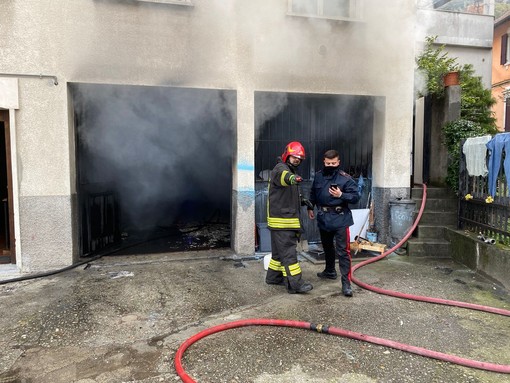 Incendio ad Omegna, rimangono chiuse due attività commerciali FOTO E VIDEO