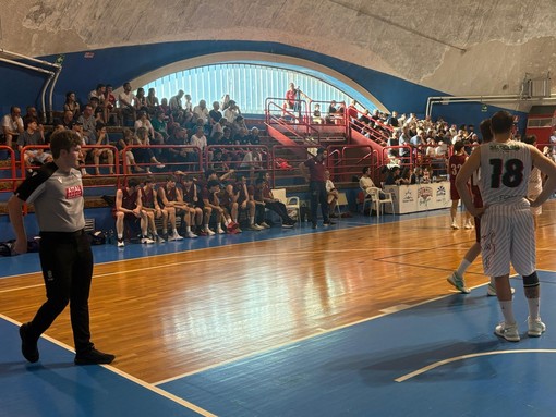 Finale promozione, Tam Tam vince gara 3 tra polemiche: Omegna ko 71-59 Finale promozione, Tam Tam vince gara 3 tra polemiche: Omegna ko 71-59