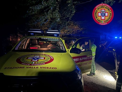 Padre e figlio dispersi durante una ricerca di funghi ad Arvogno, ritrovati nella notte Padre e figlio dispersi durante una ricerca di funghi ad Arvogno, ritrovati nella notte