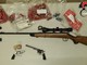 Tre arresti per armi e munizioni illegali: sarebbero state usate per estorsioni e minacce