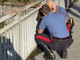 Cusio, 39enne tenta di gettarsi da un ponte: salvato dai carabinieri Cusio, 39enne tenta di gettarsi da un ponte: salvato dai carabinieri