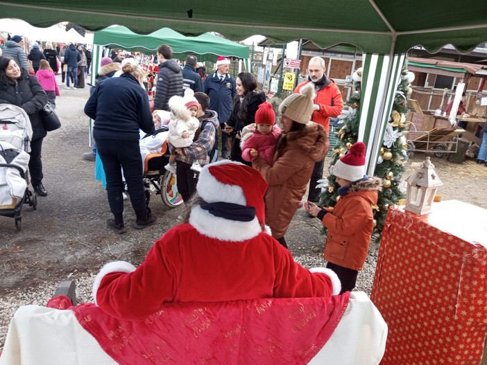 Successo di pubblico per il Presepe vivente di Cavallo Amico FOTO Successo di pubblico per il Presepe vivente di Cavallo Amico FOTO