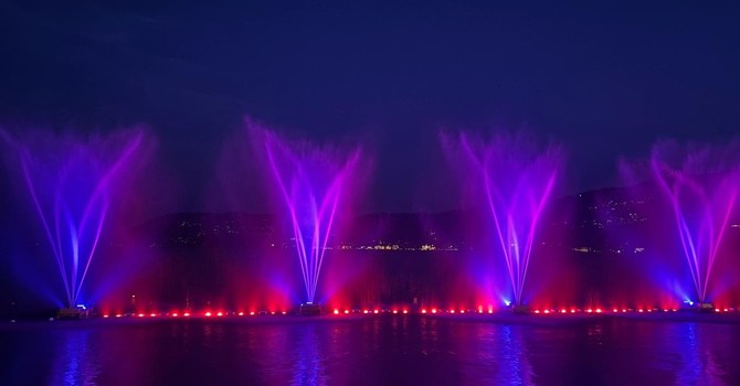 Fontane luminose a Pallanza, 47.400 euro per ammirarle fino a settembre