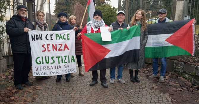 Il comitato a sostegno della Palestina ricevuto in Prefettura Il comitato a sostegno della Palestina ricevuto in Prefettura