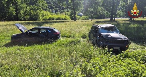 Scontro tra due auto ad Anzola: tre feriti, due trasportati in elicottero a Novara Scontro tra due auto ad Anzola: tre feriti, due trasportati in elicottero a Novara