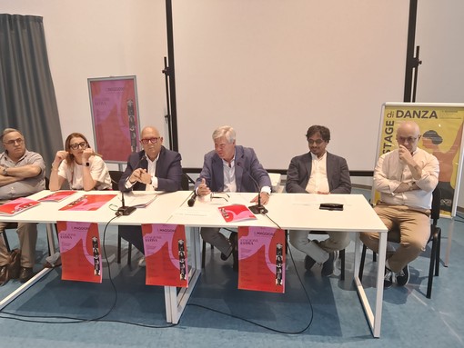Allevi, Galimberti, Max Angioni e le serate dance: il Maggiore accende l'estate con Summer Arena 2026 Allevi, Galimberti, Max Angioni e le serate dance: il Maggiore accende l'estate con Summer Arena 2026