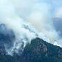 Incendi nel Vco, due Canadair in azione. Candiani: "Chiesti rinforzi, situazione molto impegnativa"