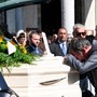 Il ringraziamento della famiglia di Federico dopo il funerale Il ringraziamento della famiglia di Federico dopo il funerale