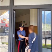 Domodossola, finte carabiniere truffano un'anziana: arrestate in flagranza Domodossola, finte carabiniere truffano un'anziana: arrestate in flagranza