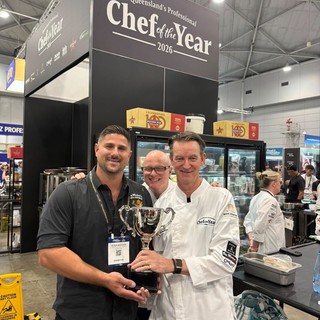 Da Omegna all'Australia, Dario Manca premiato come chef dell'anno