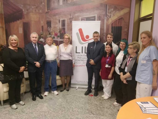 "Parrucche solidali": il progetto di Lilt Vco a sostegno delle pazienti oncologiche "Parrucche solidali": il progetto di Lilt Vco a sostegno delle pazienti oncologiche