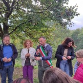 Casale Corte Cerro inaugura il nuovo parco giochi FOTO e VIDEO