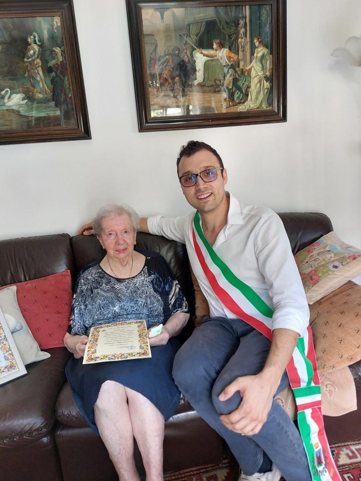 Gravellona festeggia i 102 anni della signora Luisa Verdi