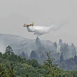 Incendi, resta alta l’attenzione in Val Grande e a Calasca