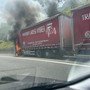 Tir in fiamme sull’autostrada a Baveno, traffico temporaneamente bloccato Tir in fiamme sull’autostrada a Baveno, traffico temporaneamente bloccato