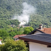 Incendio in un’abitazione a Granerolo, vigili del fuoco al lavoro Incendio in un’abitazione a Granerolo, vigili del fuoco al lavoro