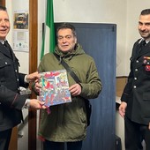 Gravellona Toce, l'incontro commosso tra un cittadino e i carabinieri che gli hanno salvato la vita