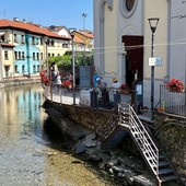 Omegna, pulizia straordinaria nel centro con i volontari FOTO