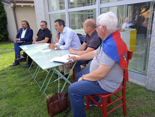 Un parco fluviale nell’entroterra collinare Un parco fluviale nell’entroterra collinare