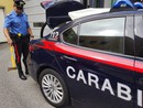 Minaccia con un'ascia per una scopa piegata: 55enne denunciato a Verbania
