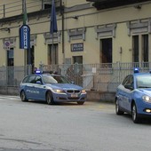 Operazione antidroga nei boschi di Premosello: smantellata base di spaccio a Cuzzago Operazione antidroga nei boschi di Premosello: smantellata base di spaccio a Cuzzago