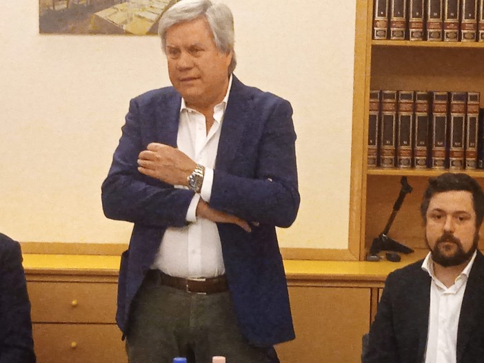 Governance Poll 2025: Albertella 73° tra i sindaci di capoluogo, Alleanza Civica attacca