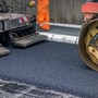 “Un plauso all’amministrazione comunale per le asfaltature notturne”
