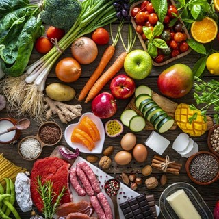 Alimentazione in vacanza, cinque consigli per un'estate in salute
