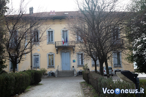 In biblioteca la presentazione del libro “Frammenti inventati di maestri veri”