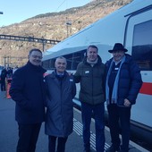 Francesco Gaiardelli, (il secondo da destra) all'inaugurazione a Briga Francesco Gaiardelli, (il secondo da destra) all'inaugurazione a Briga