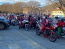 Babbi Natale in motocicletta hanno consegnato i doni ai bambini della pediatria FOTO E VIDEO Babbi Natale in motocicletta hanno consegnato i doni ai bambini della pediatria FOTO E VIDEO