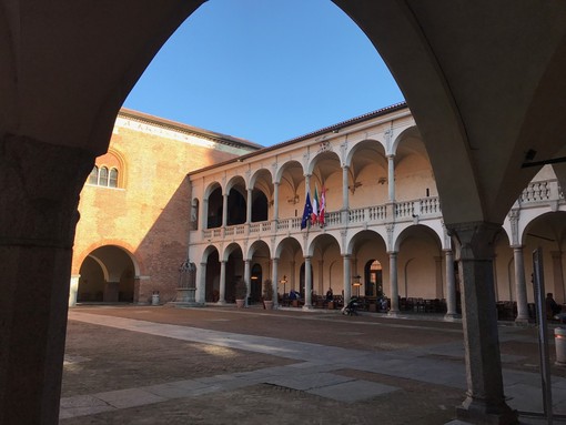 Il Broletto di Novara Il Broletto di Novara