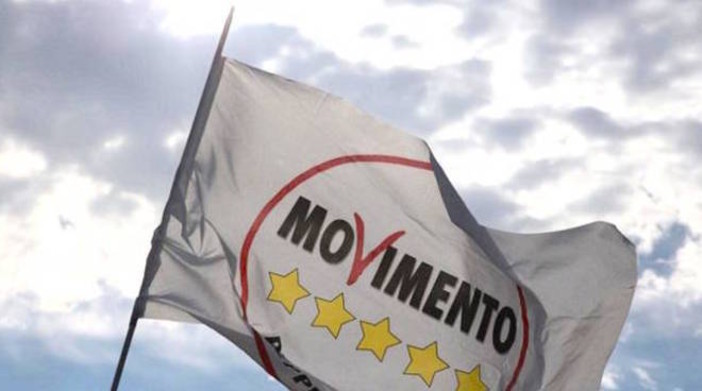 Dimissioni De Ambrogi, il Movimento 5 Stelle VCO: “Le istituzioni non possono diventare pedine politiche” Dimissioni De Ambrogi, il Movimento 5 Stelle VCO: “Le istituzioni non possono diventare pedine politiche”